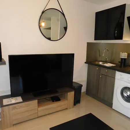 Studio Golfe Marine Avec Piscine Et Parking Appartement